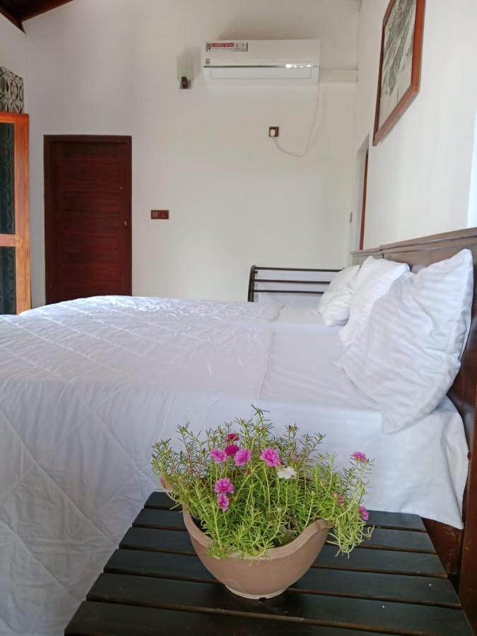 Home Stay Resort Nilaveli Eksteriør billede