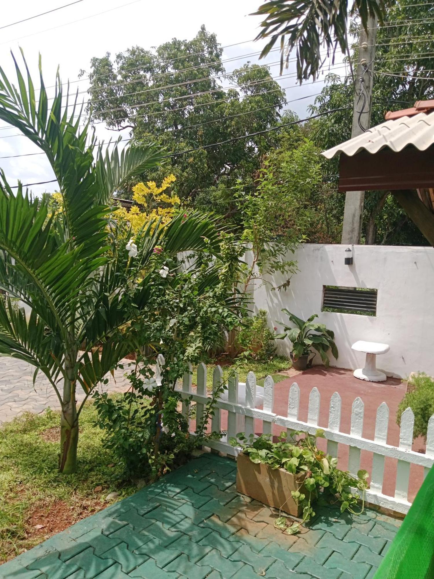 Home Stay Resort Nilaveli Eksteriør billede